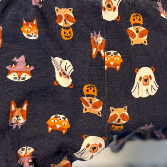 Old Navy boys or girls 2-piece pajamas, halloween, size 12-18 months - Picture 5 of 5